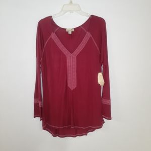 Emerald long sleeved tee